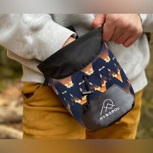 Noborou Chalk Bag for Rock Climbing + Crossfit + Weightlifting